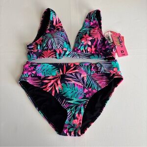NWT HEAT Swimwear 2-pc Bikini Tropical Fiji Tie Back Top Sz D Bottom Sz L Barbie